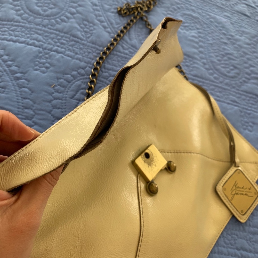 Purse - Picture 3 of 4